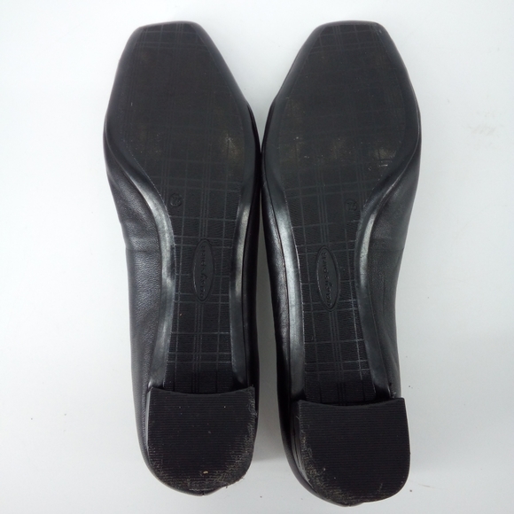 Vintage Easy Spirit Black Leather Close Toe Low Heel Work Interview Office 7.5 - Picture 5 of 11